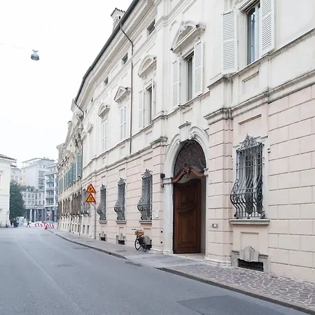 Mortara Lägenhet *